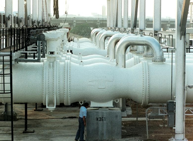 Axial check valve, 72"